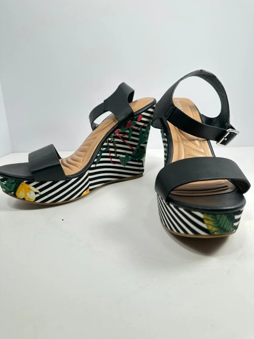 Bamboo Black/Colorful Flowers Platform Heels